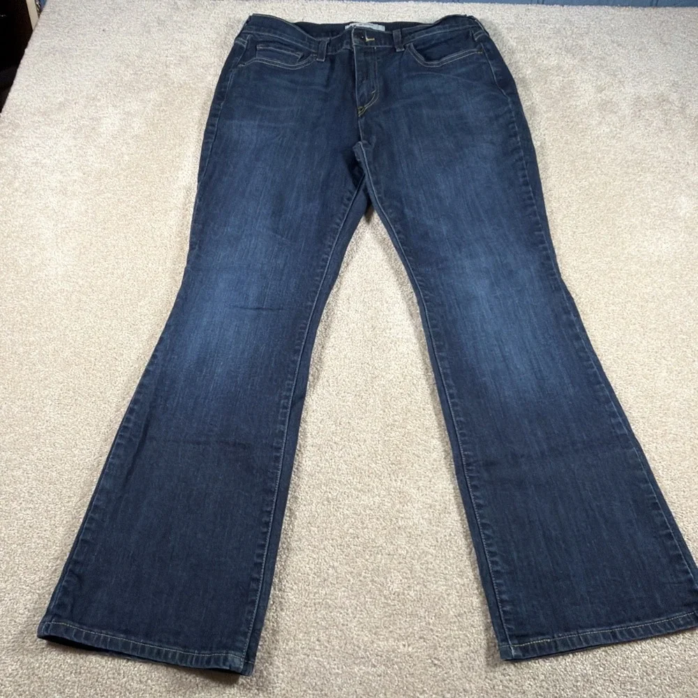 Levis Womens 515 Boot Cut Blue Jeans 31 X 30 (FITS 32 X 29) Western Riding Denim - Picture 2 of 13
